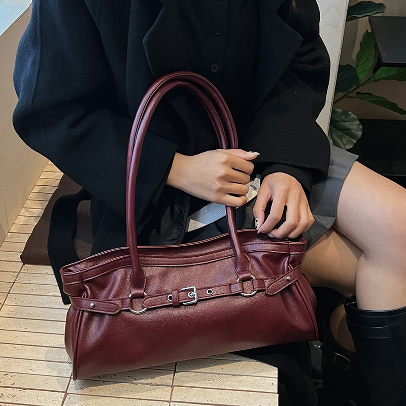 Leatherwork Ideas - LEFTSIDE 2025Nuova borsa da donna in
