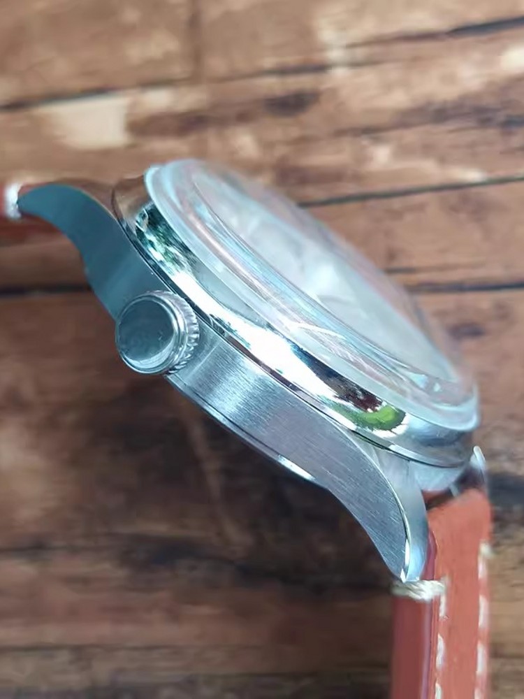 Gli uomini d'affari funzionano - Leatherwork Ideas recensione e prezzo