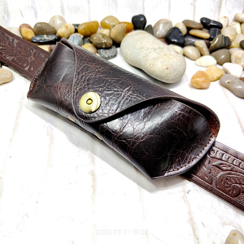 Custodia per occhiali Blongk m - Leatherwork Fasteners recensione e prezzo